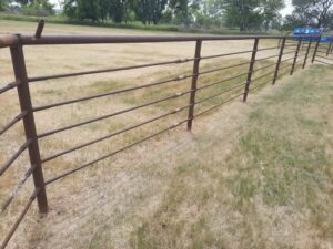 pipe-fencing-for-farming