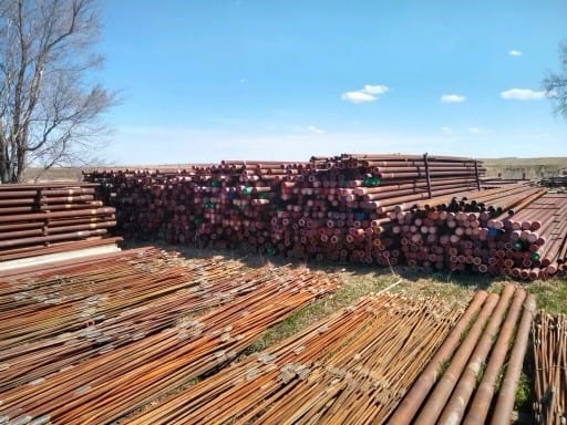 bulk-steel-pipe-supplier-estate-fencing