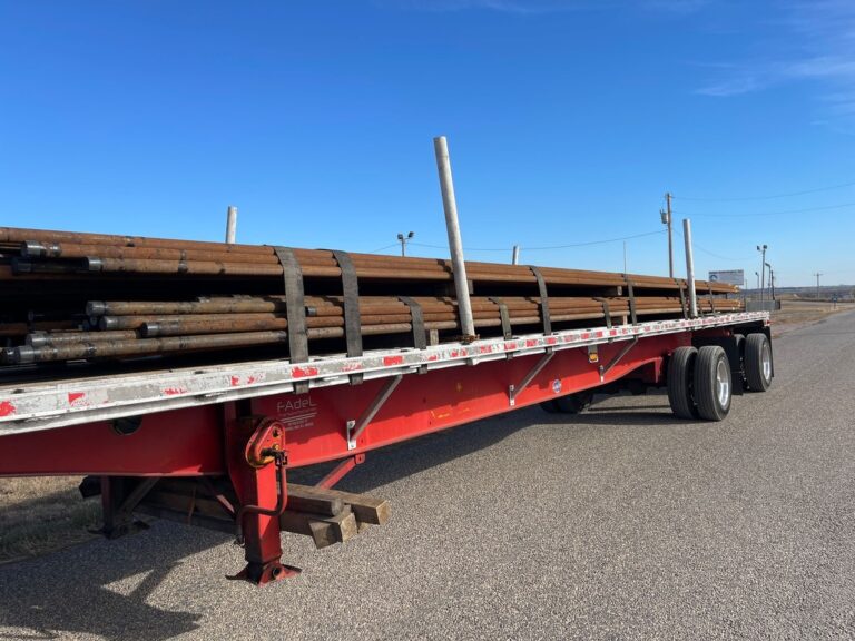 used steel oilfield pipe truckload delivery